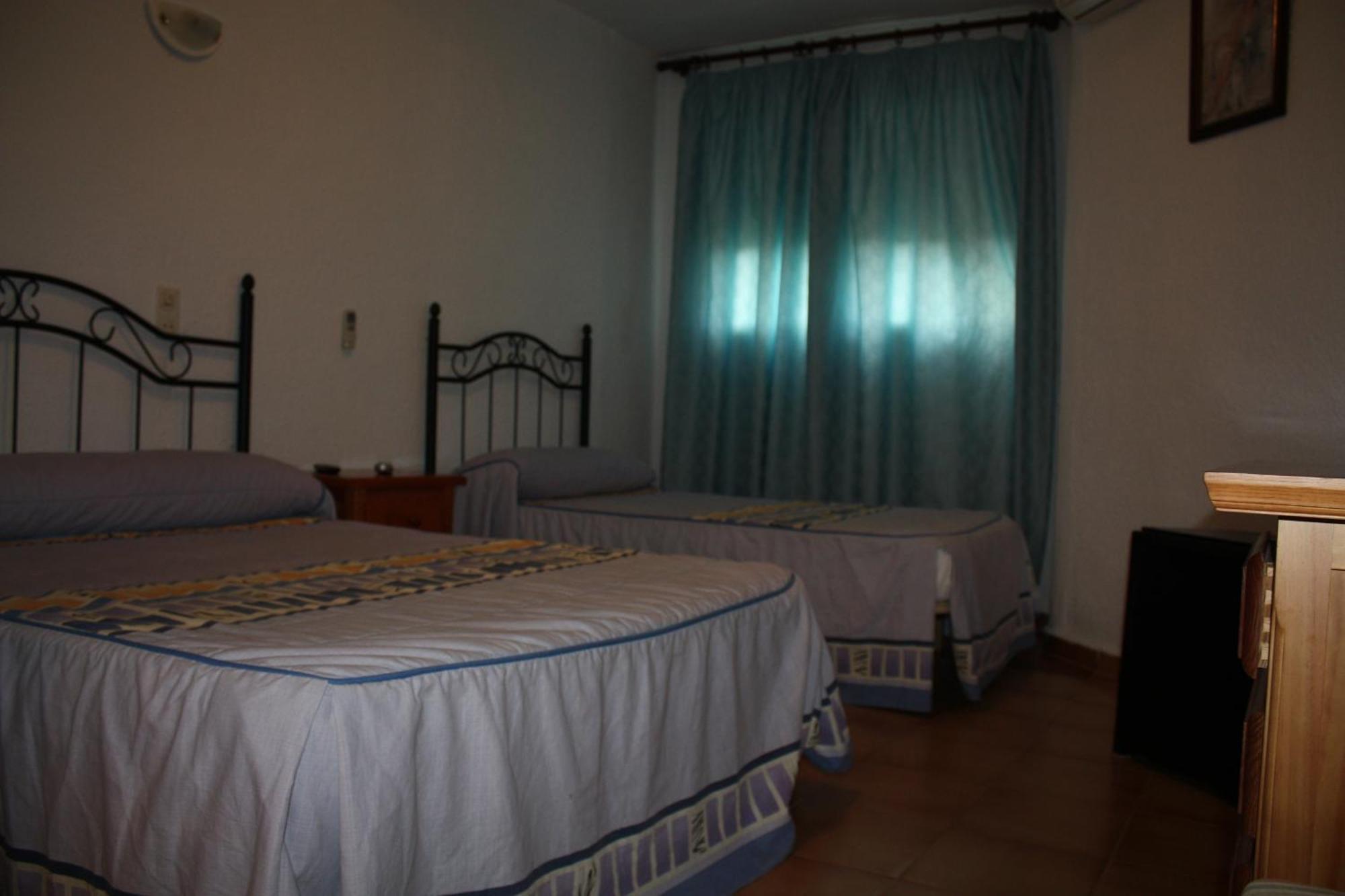 Hostal Tamarindos Matalascañas Zewnętrze zdjęcie
