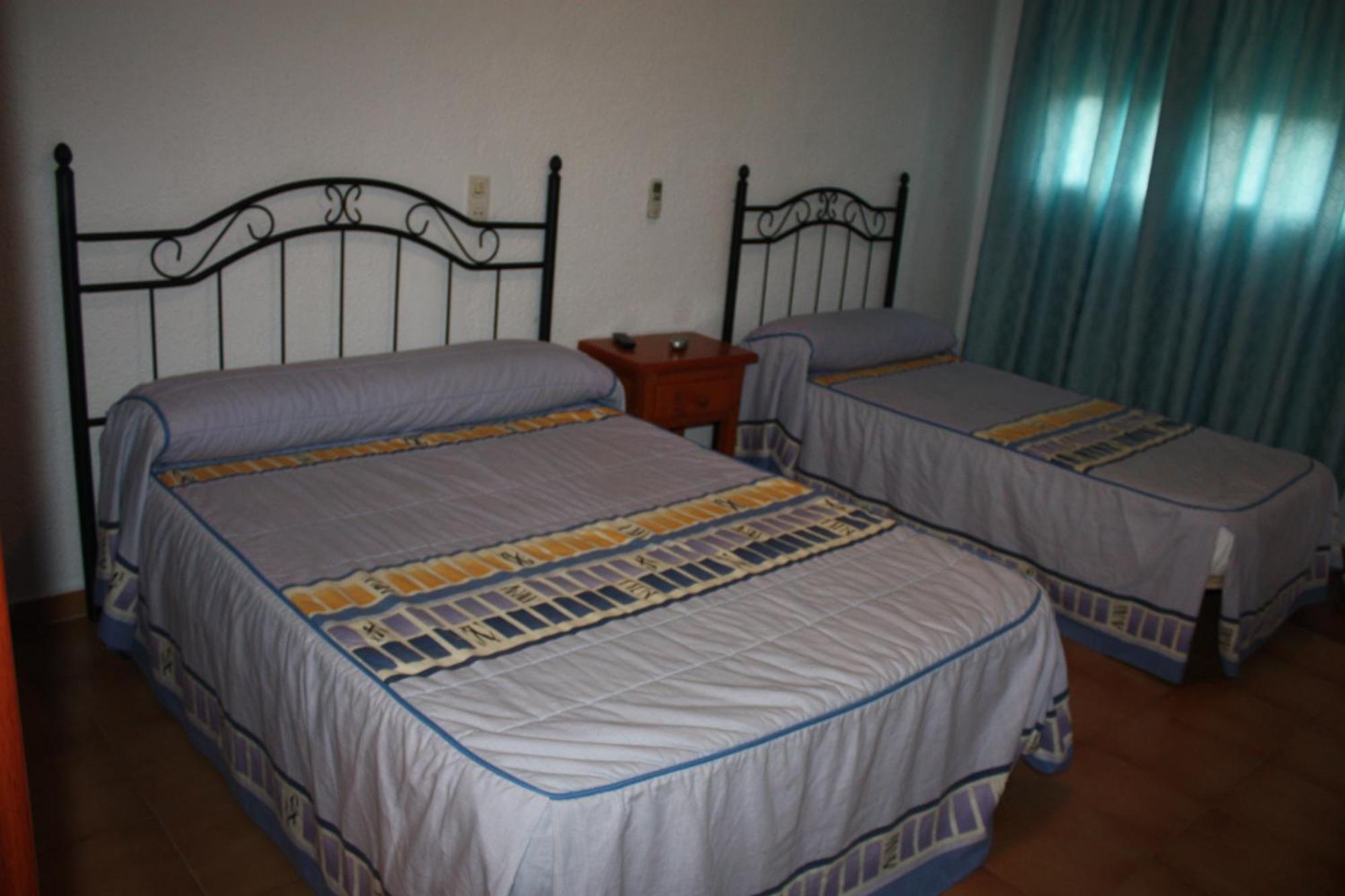 Hostal Tamarindos Matalascañas Zewnętrze zdjęcie